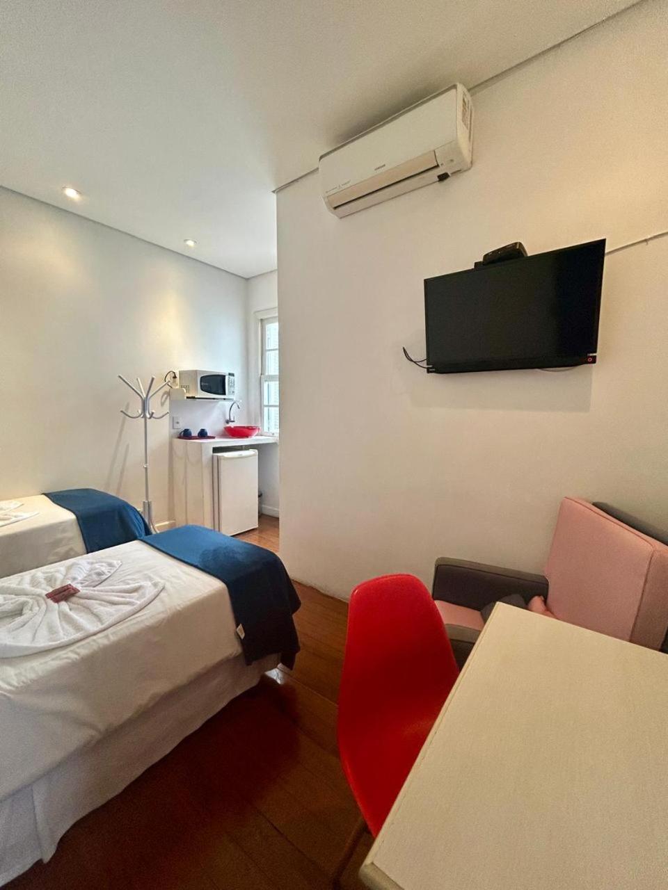 Pousada E Hostel Sao Paulo Comfort - Bairro Pinheiros, Proximo Hospital Das Clinicas E Incor, Oscar Freire, Av Paulista, Allianz, Vila Madalena E Facil Acesso Ao Ibirapuera E Morumbi Extérieur photo