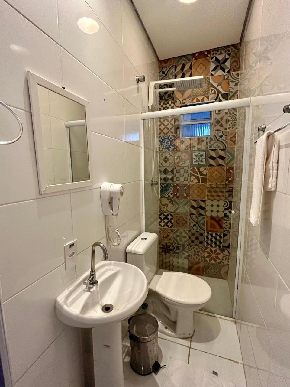 Pousada E Hostel Sao Paulo Comfort - Bairro Pinheiros, Proximo Hospital Das Clinicas E Incor, Oscar Freire, Av Paulista, Allianz, Vila Madalena E Facil Acesso Ao Ibirapuera E Morumbi Extérieur photo